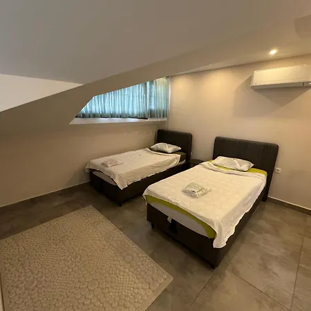 Diamond B1 Blok Ikiz Ortak Havuzlu Villa
